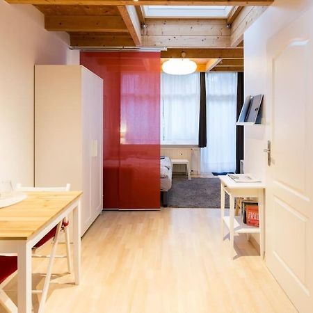 Apartment Wilhelmstr Fuer Bis Zu 3 Personen Brühl Εξωτερικό φωτογραφία
