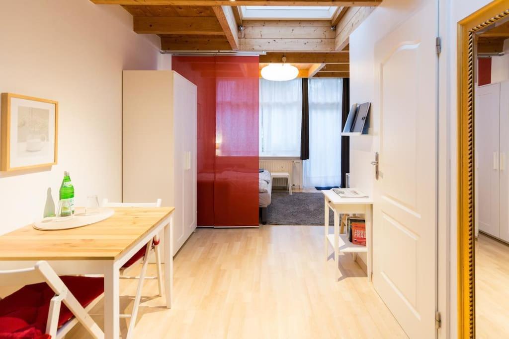 Apartment Wilhelmstr Fuer Bis Zu 3 Personen Brühl Εξωτερικό φωτογραφία